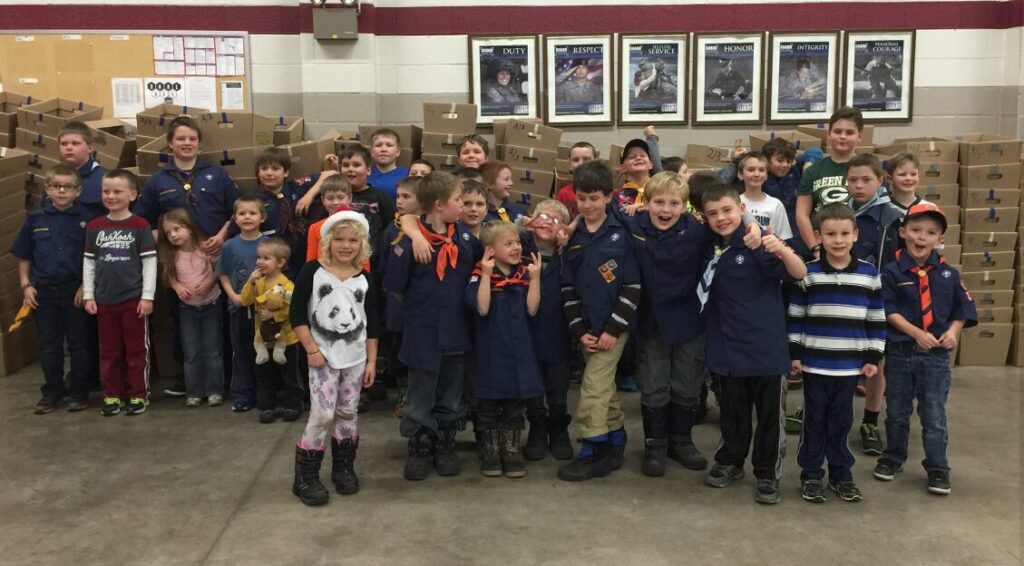 Glacial Trails Cub Scouting for Food Charity fundraiser, co-ed youth programming, VAC Voyageurs Area Council