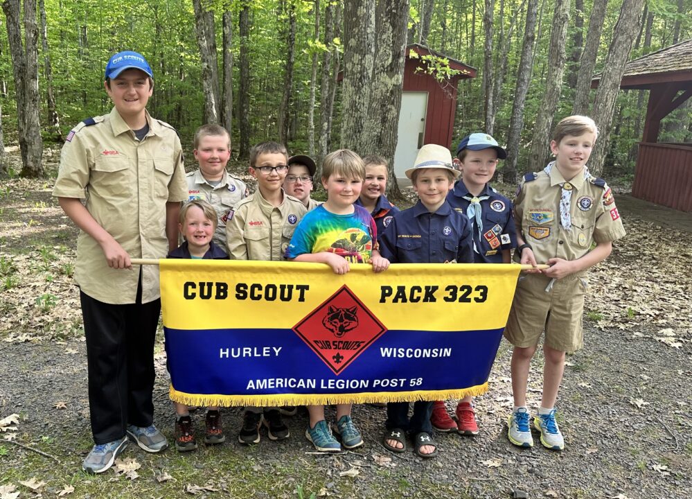 Glacial Trails Cub Scouts, Northern Wisconsin, Voyageurs Area Council, Cub Scouting Program, ages 5 through 10, boys and girls.